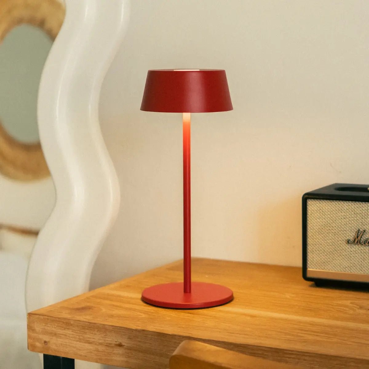 Hugo Berry Table Lamp