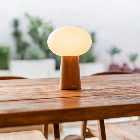 Max Table Lamp